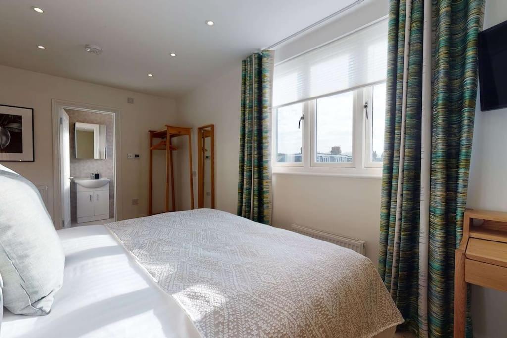 The Oxford Lodge - Ensuite Rooms Dış mekan fotoğraf